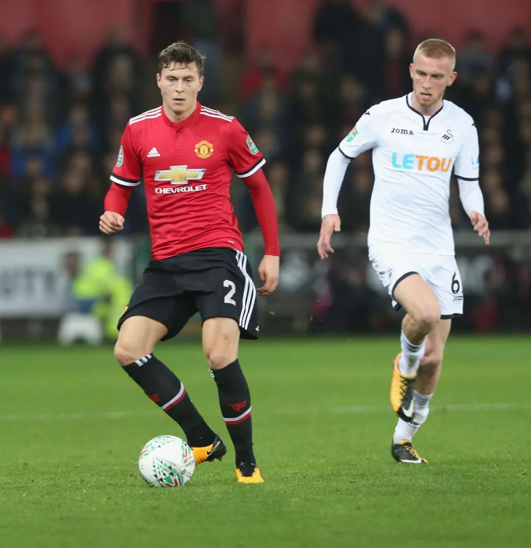 通过雷霆和 通过雷霆和